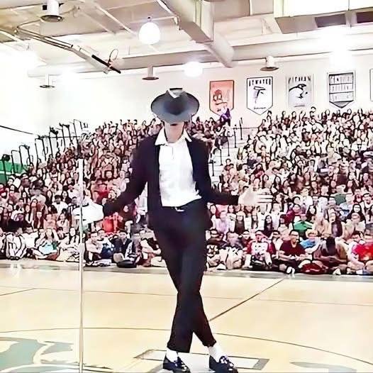 Mean Bullies Started Laughing When “Quiet Kid” Took The Stage, Then The Music Began Playing
