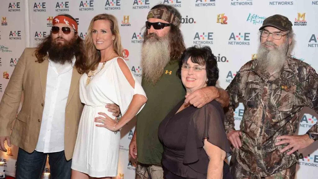 ‘Duck Dynasty’ Family Mourns Phil Robertson Their Tribute Will Leave You Speechless